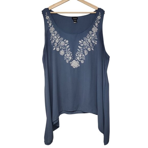 Torrid 3 3X Blue Georgette Sleeveless Floral Embroidered Shark Bite Blouse Boho - Picture 1 of 7